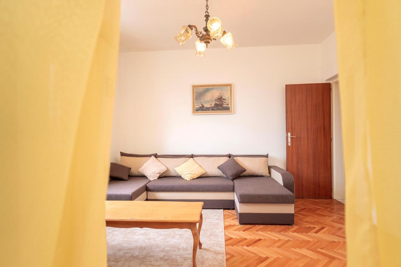 Apartment Rinada - Zf Hvar